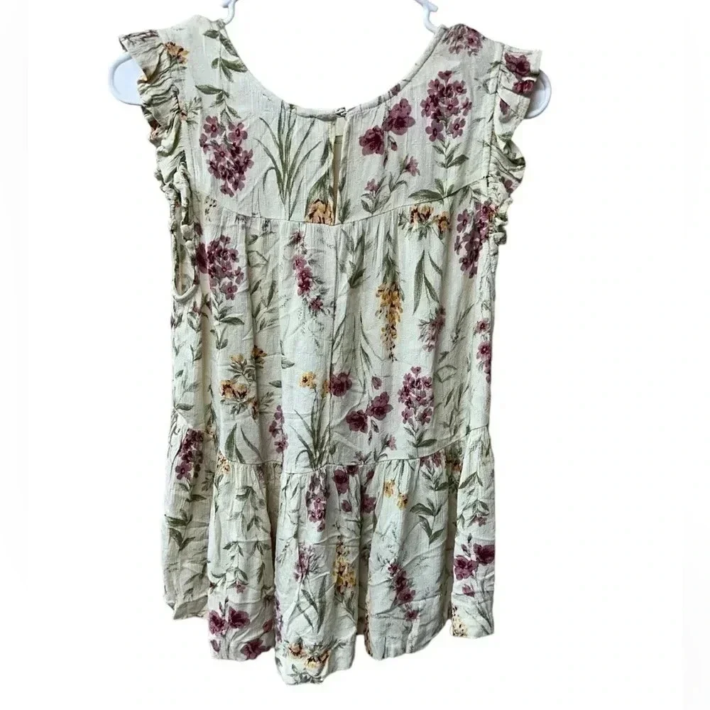 Floral Ruffle Sleeve Top - Picture 2 of 9